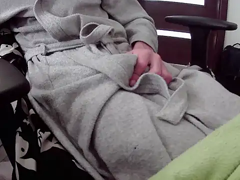 Batboy94 online show from November 2025 09:14:01 AM