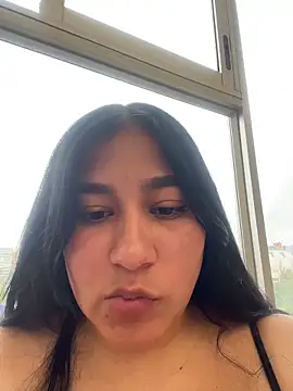 Snapshot of kassandra_luxury chatting on November 2025 06:34:02 PM kassandra luxury online show from November 2025 06:34:02 PM