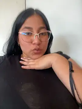 Snapshot of kassandra_luxury chatting on November 2025 07:40:01 PM kassandra luxury online show from November 2025 07:40:01 PM