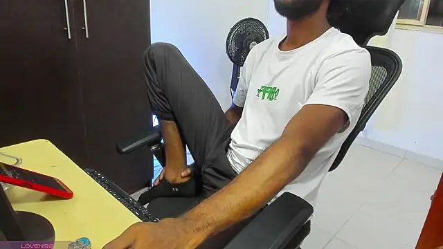 BenhtenBlack25 online show from January 2026 10:24:02 PM