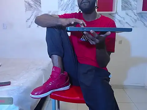 BenhtenBlack25 online show from October 2025 11:04:01 PM