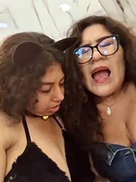 sol093 online show from April 2026 09:44:01 PM