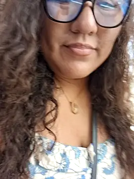 sol093 online show from April 2026 04:44:02 PM