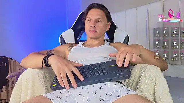 Justin valverde online show from March 2026 03:02:01 AM