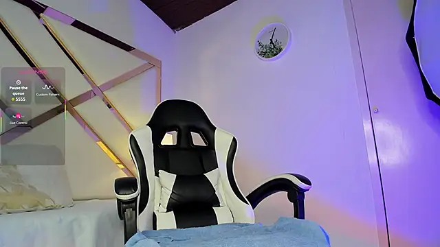 Snapshot of Justin_valverde chatting on January 2026 02:59:02 AM Justin valverde online show from January 2026 02:59:02 AM