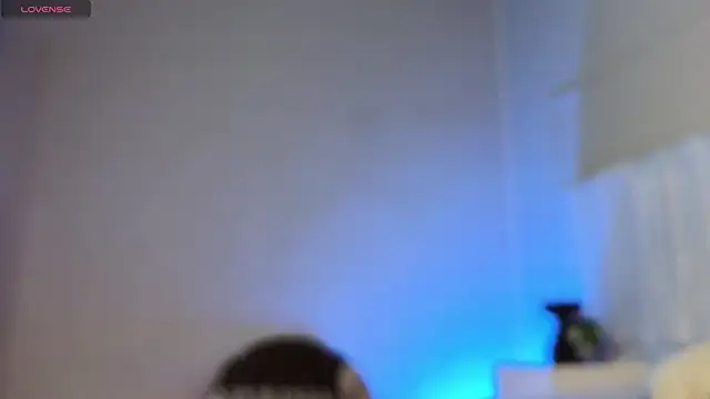 Justin valverde online show from November 2025 02:43:01 AM