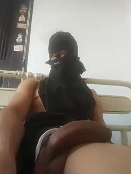 JR777xxx online show from February 2026 09:25:01 PM