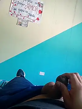 WIlGar1993 online show from March 2026 01:48:02 PM