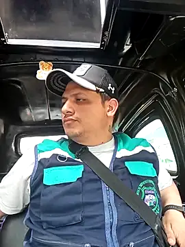 WIlGar1993 online show from November 2025 04:43:02 PM