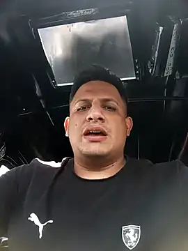 WIlGar1993 online show from March 2026 03:46:02 PM