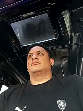 WIlGar1993 online show from March 2026 01:40:02 PM