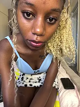 NyahHeat online show from February 2026 05:28:02 AM