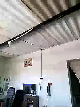 Snapshot of RennySem chatting on November 2025 04:54:02 PM RennySem online show from November 2025 04:54:02 PM