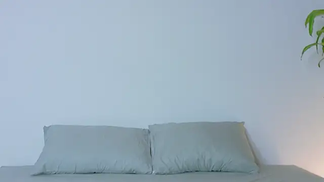 Snapshot of Axel_Cody_ chatting on May 2026 01:17:01 PM Axel Cody online show from May 2026 01:17:01 PM