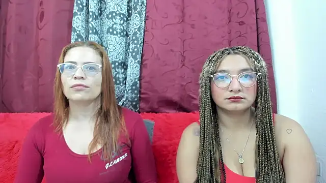 Snapshot of lesb_milf chatting on March 2025 01:29:02 PM lesb milf online show from March 2025 01:29:02 PM