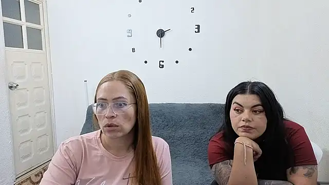 Snapshot of lesb_milf chatting on July 2026 10:42:01 PM lesb milf online show from July 2026 10:42:01 PM