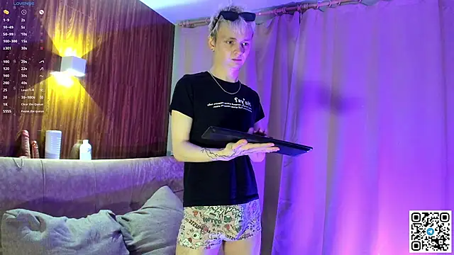 Logan mett online show from April 2026 05:06:02 PM