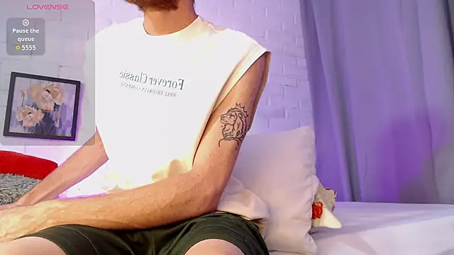 Snapshot of MATEO_HUNTER chatting on March 2026 03:30:02 AM MATEO HUNTER online show from March 2026 03:30:02 AM