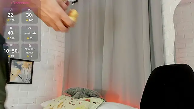 Snapshot of MATEO_HUNTER chatting on January 2026 02:57:01 PM MATEO HUNTER online show from January 2026 02:57:01 PM