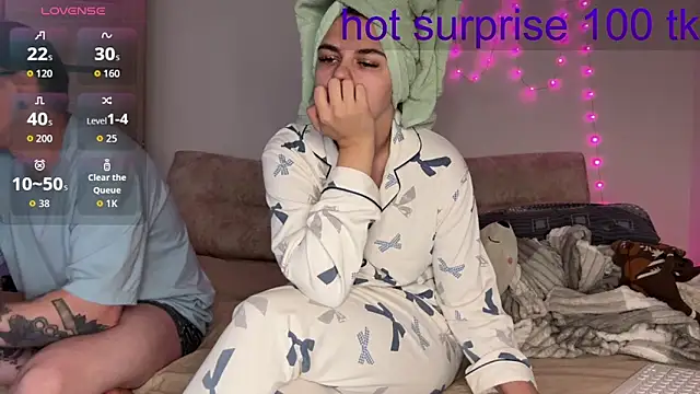 live sexy online show from April 2026 07:47:01 AM