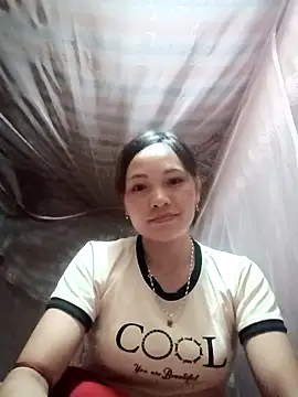 Snapshot of huhu-sexxy chatting on October 2025 01:46:02 PM huhu-sexxy online show from October 2025 01:46:02 PM
