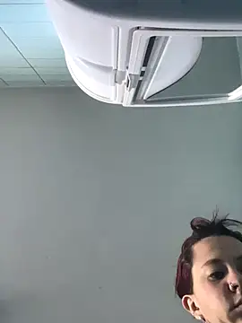 Zoe fire online show from November 2025 11:59:02 AM