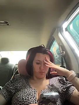 Zoe fire online show from November 2025 01:48:01 PM