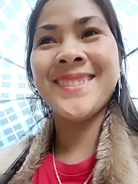 Lyssa-a online show from November 2025 08:28:02 AM