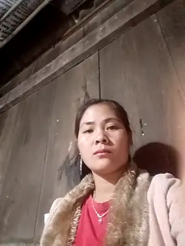 Lyssa-a online show from December 2025 01:28:01 AM