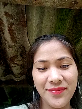 Lyssa-a online show from November 2025 04:16:02 AM