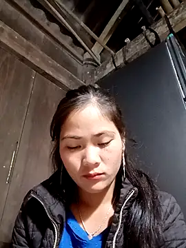 Lyssa-a online show from November 2025 01:49:01 AM