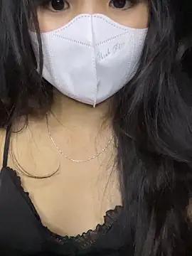 Tina-03 online show from October 2025 04:48:02 PM