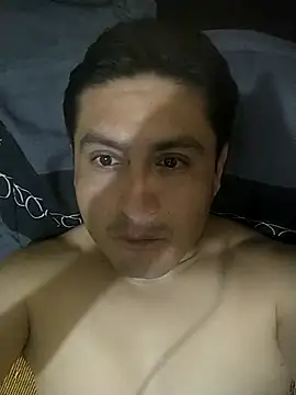 Snapshot of checheludo23 chatting on October 2025 05:30:01 AM checheludo23 online show from October 2025 05:30:01 AM