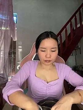 Listen-ly online show from November 2025 04:13:01 AM