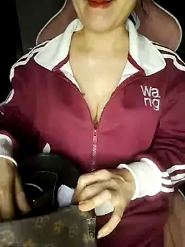 Listen-ly online show from November 2025 02:43:01 PM