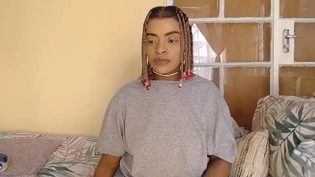 fifiqueen25 online show from December 2025 01:54:02 PM