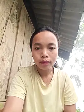 Nguyet2k4 online show from November 2025 01:33:02 AM