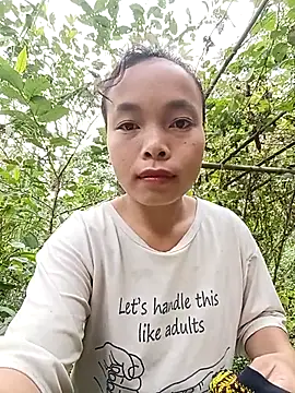 Nguyet2k4 online show from October 2025 02:01:01 AM