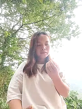 Nguyet2k4 online show from May 2026 11:46:01 PM
