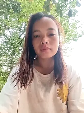 Nguyet2k4 online show from April 2026 10:57:02 PM