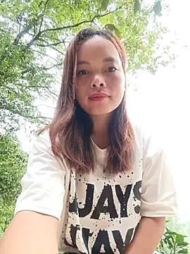 Nguyet2k4 online show from April 2026 11:11:01 PM
