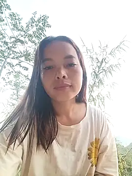 Nguyet2k4 online show from April 2026 11:01:01 PM