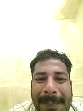 Snapshot of Vickyins480000 chatting on November 2025 05:28:01 AM Vickyins480000 online show from November 2025 05:28:01 AM