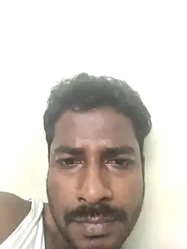 Snapshot of Vickyins480000 chatting on November 2025 04:55:02 PM Vickyins480000 online show from November 2025 04:55:02 PM