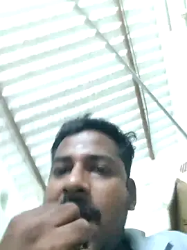 Snapshot of Vickyins480000 chatting on November 2025 03:45:01 PM Vickyins480000 online show from November 2025 03:45:01 PM