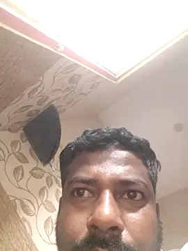 Snapshot of Vickyins480000 chatting on November 2025 12:43:02 AM Vickyins480000 online show from November 2025 12:43:02 AM