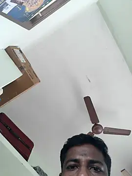 Snapshot of Vickyins480000 chatting on November 2025 05:29:01 AM Vickyins480000 online show from November 2025 05:29:01 AM