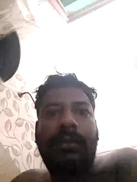 Snapshot of Vickyins480000 chatting on November 2025 01:28:01 AM Vickyins480000 online show from November 2025 01:28:01 AM