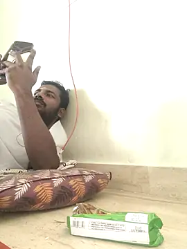 Snapshot of Vickyins480000 chatting on January 2026 05:11:02 AM Vickyins480000 online show from January 2026 05:11:02 AM