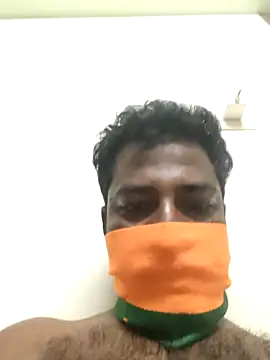 Snapshot of Vickyins480000 chatting on December 2025 09:23:01 PM Vickyins480000 online show from December 2025 09:23:01 PM